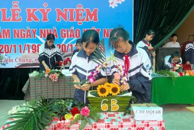 Tổ chức Hội thi cắm hoa và TDTT chào mừng Ngày Nhà giáo Việt Nam 20/11